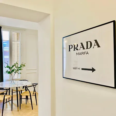 Newly Renovated With Balcony, Ac, Fiber Internet * Monte Carlo