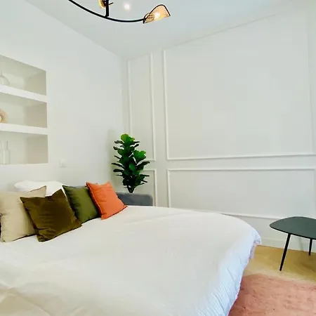 Apartmán Newly Renovated With Balcony, Ac, Fiber Internet Monte Carlo